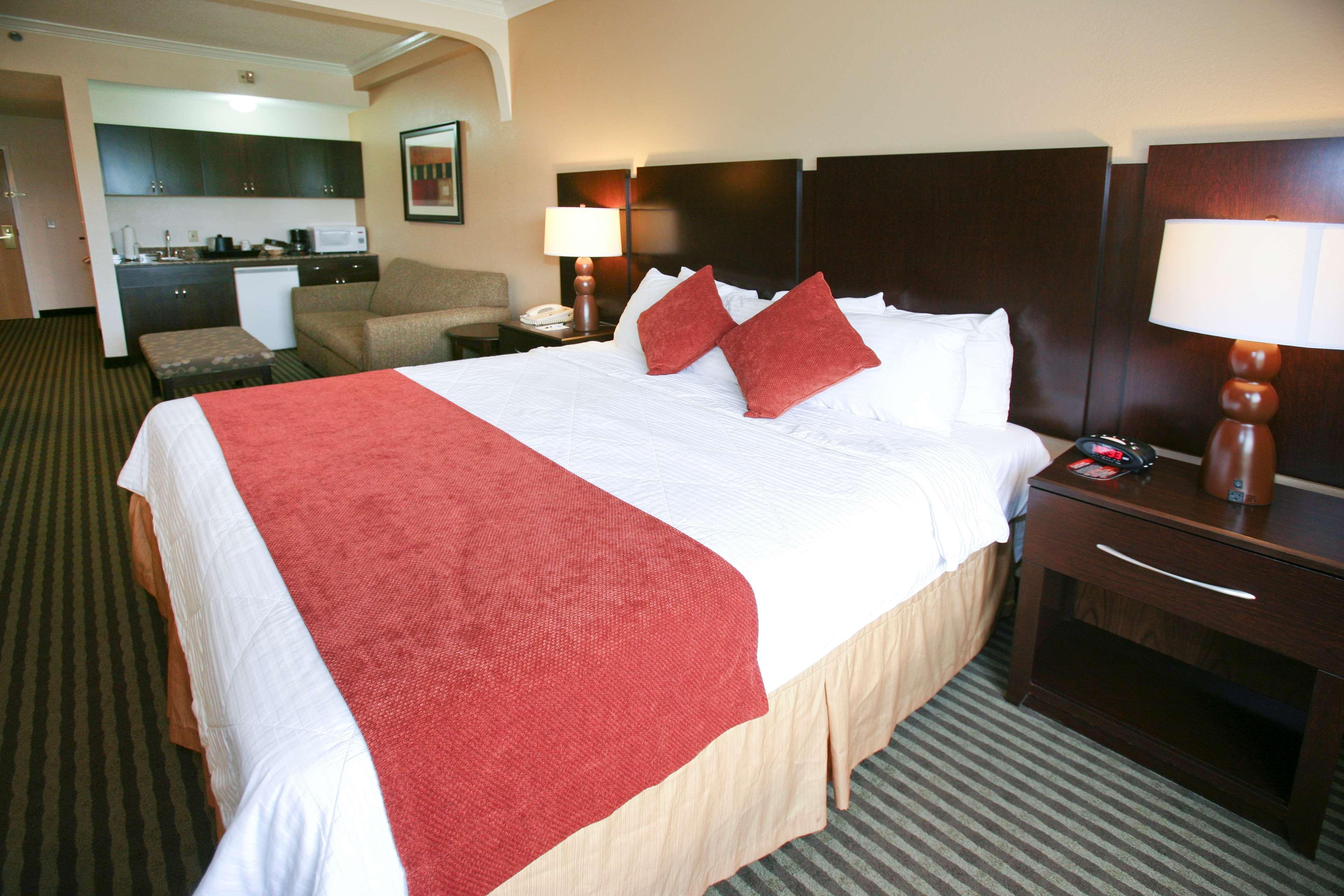Best Western Plus Ambassador Suites Venice Gardens Zewnętrze zdjęcie