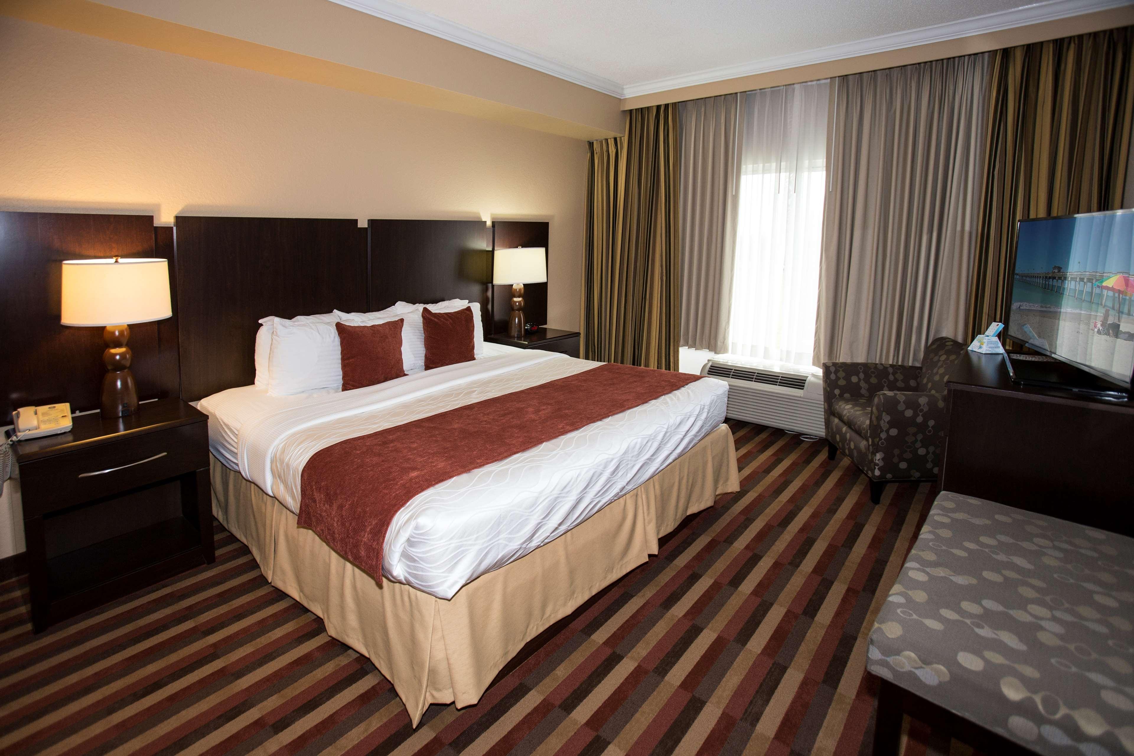 Best Western Plus Ambassador Suites Venice Gardens Zewnętrze zdjęcie