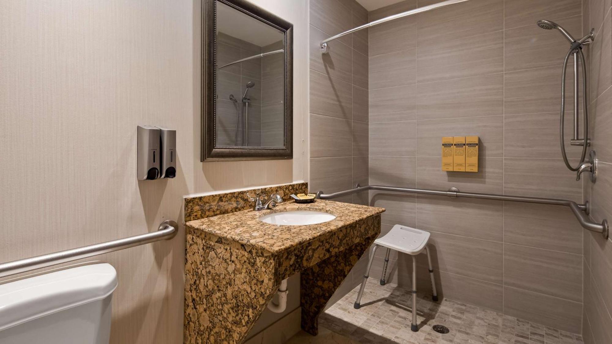 Best Western Plus Ambassador Suites Venice Gardens Zewnętrze zdjęcie