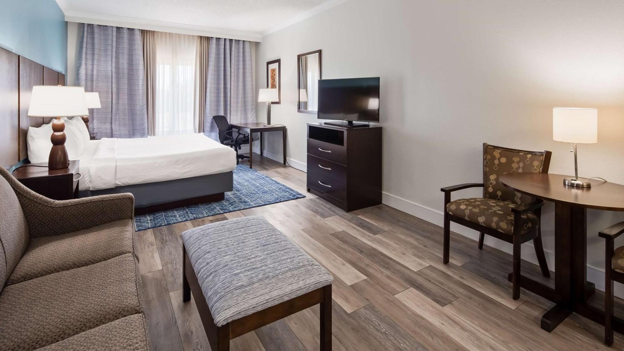 Best Western Plus Ambassador Suites Venice Gardens Zewnętrze zdjęcie