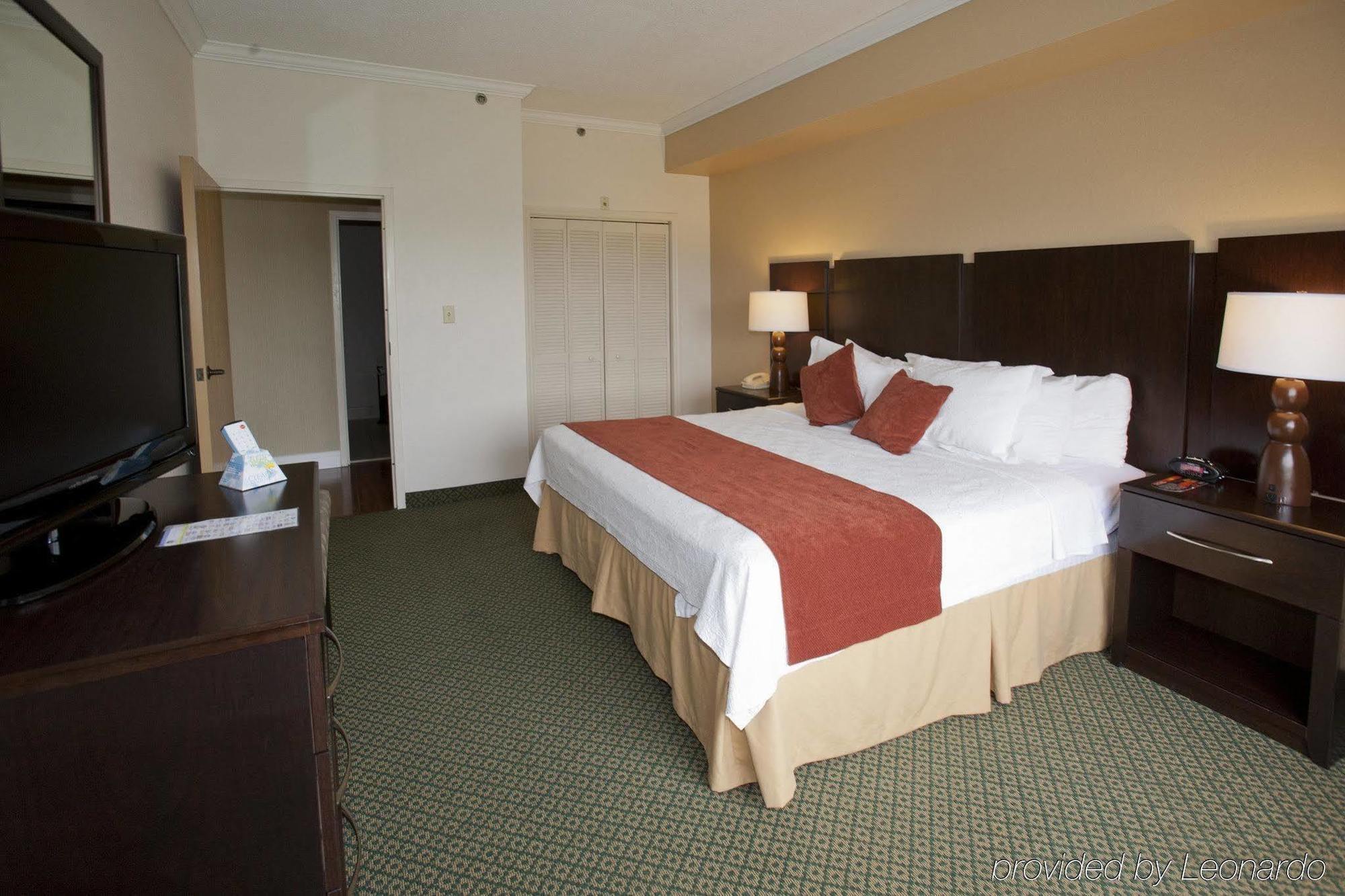 Best Western Plus Ambassador Suites Venice Gardens Pokój zdjęcie